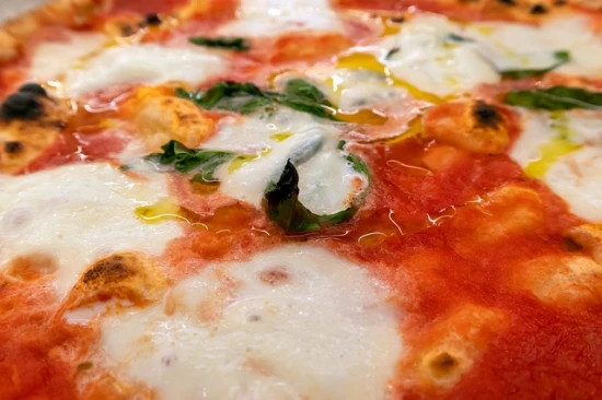 Pizza margherita