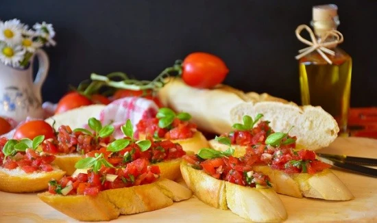Bruschetta z pomidorami