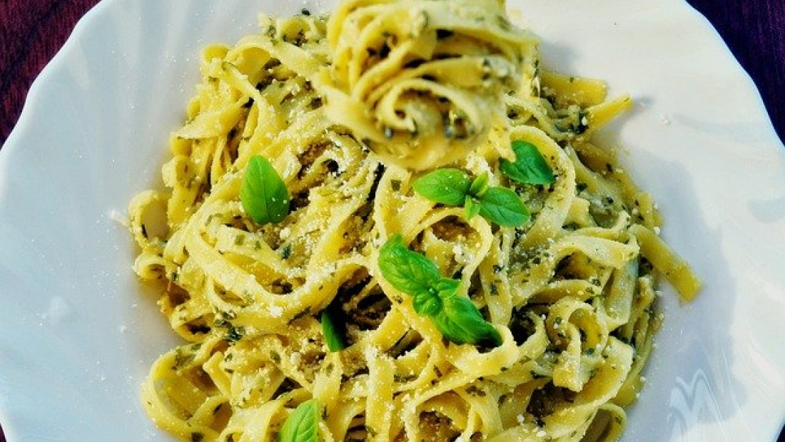 Tagliatelle ze szpianakiem