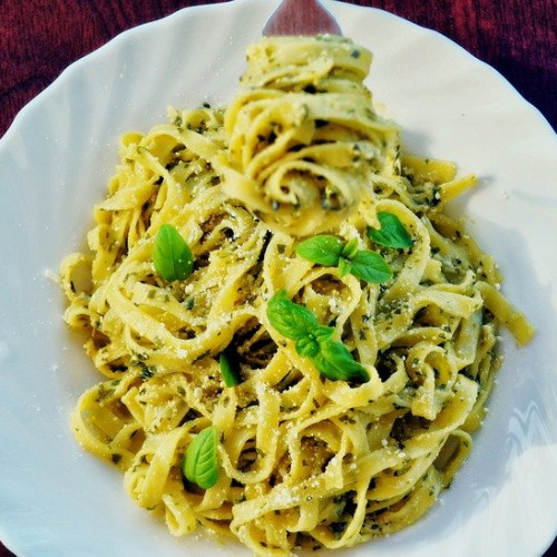 Tagliatelle ze szpianakiem