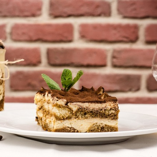 Perfekcyjne tiramisu: Tajniki przygotowania i najczęściej popełniane błędy