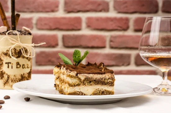 Perfekcyjne tiramisu: Tajniki przygotowania i najczęściej popełniane błędy